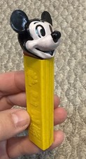 Vintage 60s Pez Dispenser