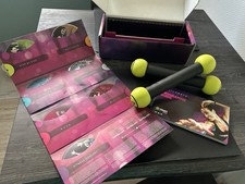 Zumba Fitness Exhilarate (TM) - Box mit 7 DVDs + 2 Zumba Toning Sticks