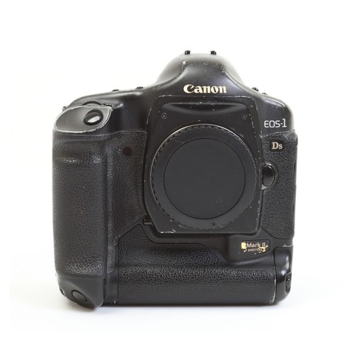 Canon eos 1ds mark - +, 82