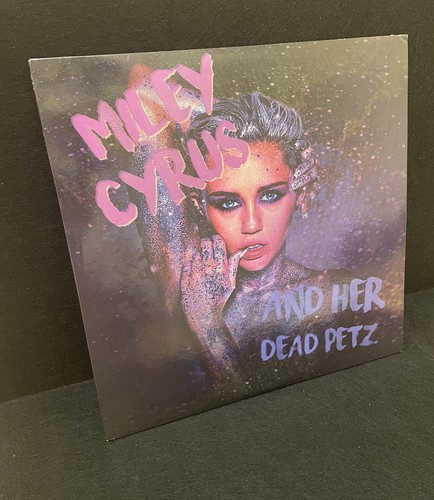 Miley cyrus and her dead - cyrus,