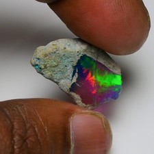 Sehr seltener Bi-Color Opal