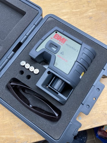 Bmi vektormat laser - 5,