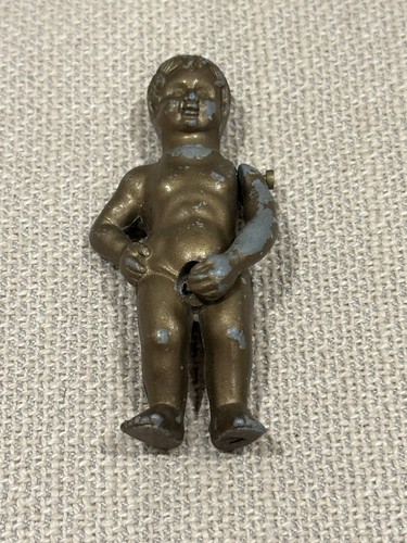 Manneken pis stil bronze figur - manneken,