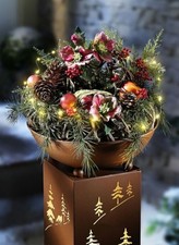 Beleuchteter Kranz mit