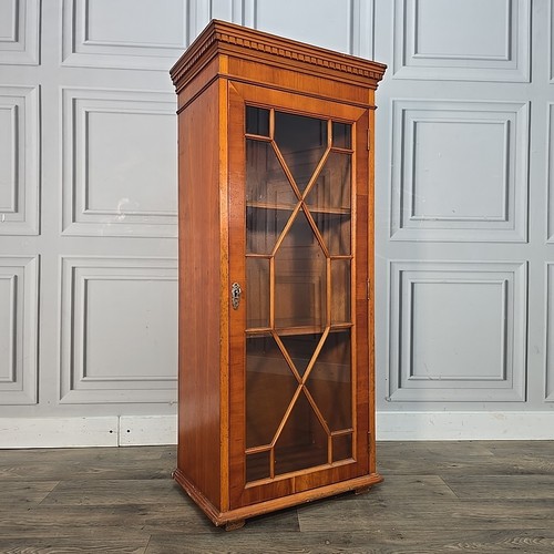 Vitrine antik stil - vitrine,