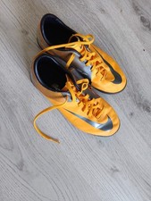 Nike Mercurial Fussball Schuhe