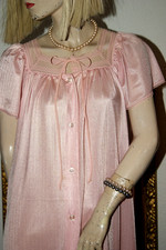 Zauberhaftes Vintage NYLON