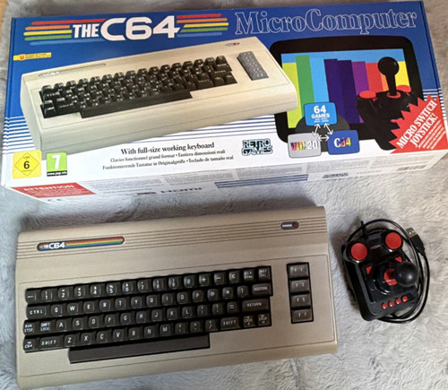 The c64 maxi mit - maxi, joystick