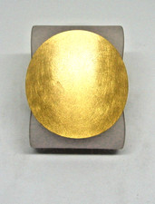 DESIGNER-ARMBAND VON PETRA MEIREN  KAUTSCHUK MIT SCHMUCKVERSCHLUSS VERGOLDET