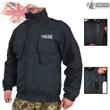 Feuerhemmende Einsatzjacke