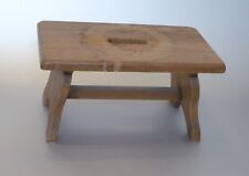 Holzfußbank klassiche Form aus Hartholz