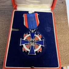 Orden Deutsches Feuerwehr Ehrenkreuz Mit Etui  in Silber FW70