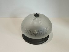 Deckenleuchte im antiken Stil – Messing & satiniertes Glas