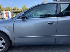 Audi A4 B6 original Tür vorn links LY7Q Atlasgrau Metallic Rohbau BJ03