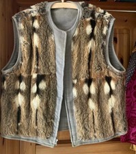 Fellweste etwa Gr. M