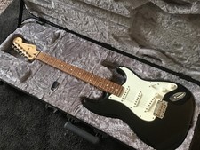Fender Stratocaster Player ll