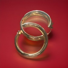 Sehr edle Creolen von Wempe,Gold 750 18K/1 kleine Delle/1 Bügel Defekt.reduziert