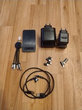 Diverse USB A/C Schnellladegeräte+ Ladekabel und Powerbank 4000 mAh