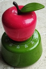 Eier-Uhr Küchen-Timer Kurzzeitmesser Apfel TCMKunststoff H: 9,5 / Ø 7 cm Camping