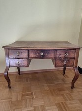 Antiker Schreibtisch