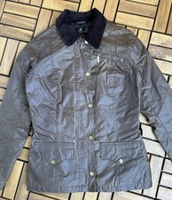 Barbour Classic Beadnell Wachsmantel – XS, frisch gewachst & winddicht