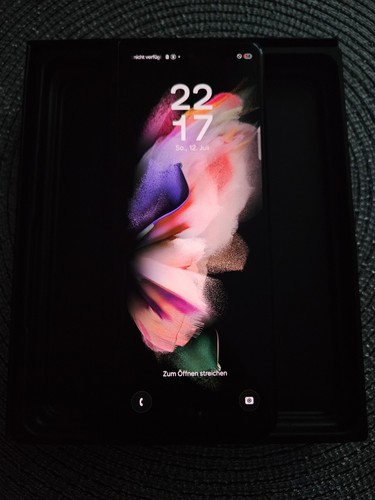 Samsung galaxy fold3 - fold3,