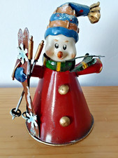 Weihnachtsmann mit Ski 11,5 cm