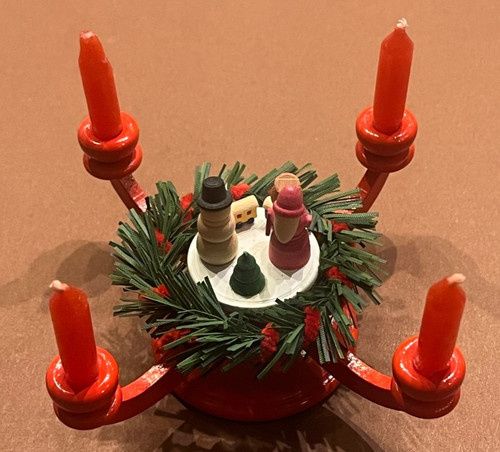 Alter adventskranz holz - alter, bunt