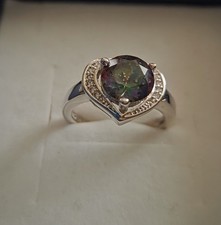 Schöner Damenring mit MystikTopas in Herzform*Silber 925*20,6*ungetragen