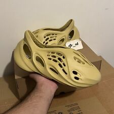 Yeezy Foam Runner Sulfur