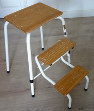 Tritthocker/Klapptrittleiter/D