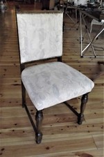 Stuhl, gedrechselt, Polster