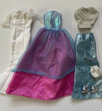 Barbie Fashion Avenue Kleidung