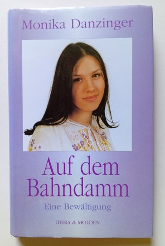 Auf dem bahndamm eine - dem, –