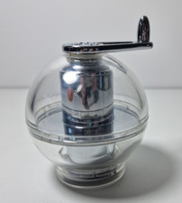 ✨ #1 Peugeot Muskatnuss Tonkabohne Zimt Nelken Mühle Space Age Vintage Chrom✨