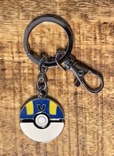 Pokeball gelb blau weiß
