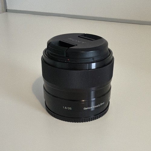Sony sel35f18 35mm 8 - 35mm, f/1.8