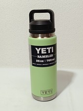 Yeti Coolers Rambler 26oz Chug Isolierflasche 769ml key lime