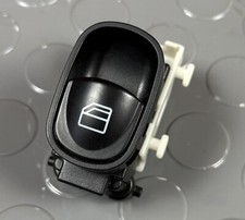 A2038200210 / Fensterheber Schalter rechts / Mercedes W203 Sport Coupe CLC