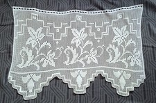 schöne  Häkelgardine  Handarbeit** Filet Spitze  105cm x 86cm....
