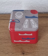Fossil Dose Blechdose rot °