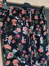Tom Tailor, Damen Sommerhose, Neu, 40 , schwarz mit Blumenmuster, luftig