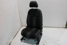 Sitz links vorn Mit Sitzheizung VW GOLF V (1K1) 1.4 TSI