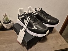 Tommy Hilfiger Monogram