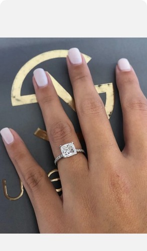 Cushion cut - 0,75,