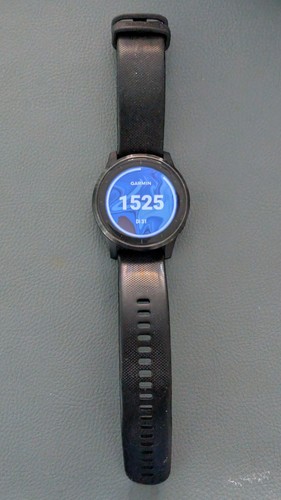 Garmin vívoactive - , 4