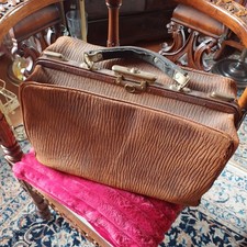 Antik !!!  Hebammentasche