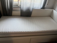 Bett 160x200 Cm mit Lattenrost