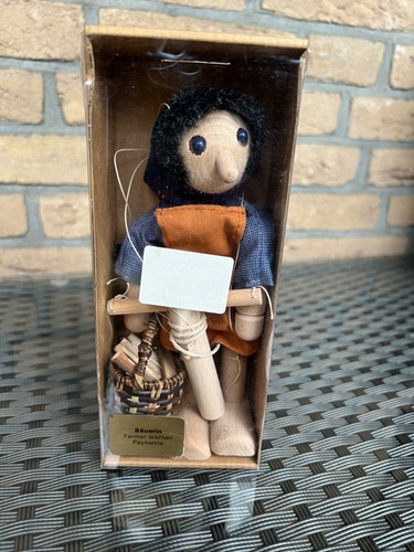 Kleine mariolls - ", "