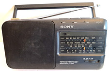 SONY: ICF - 990 L gebr. Top